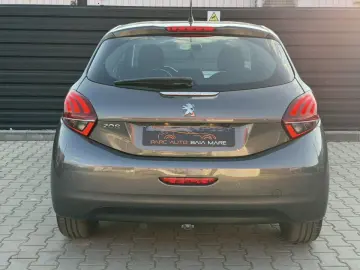 Peugeot 208 Automat