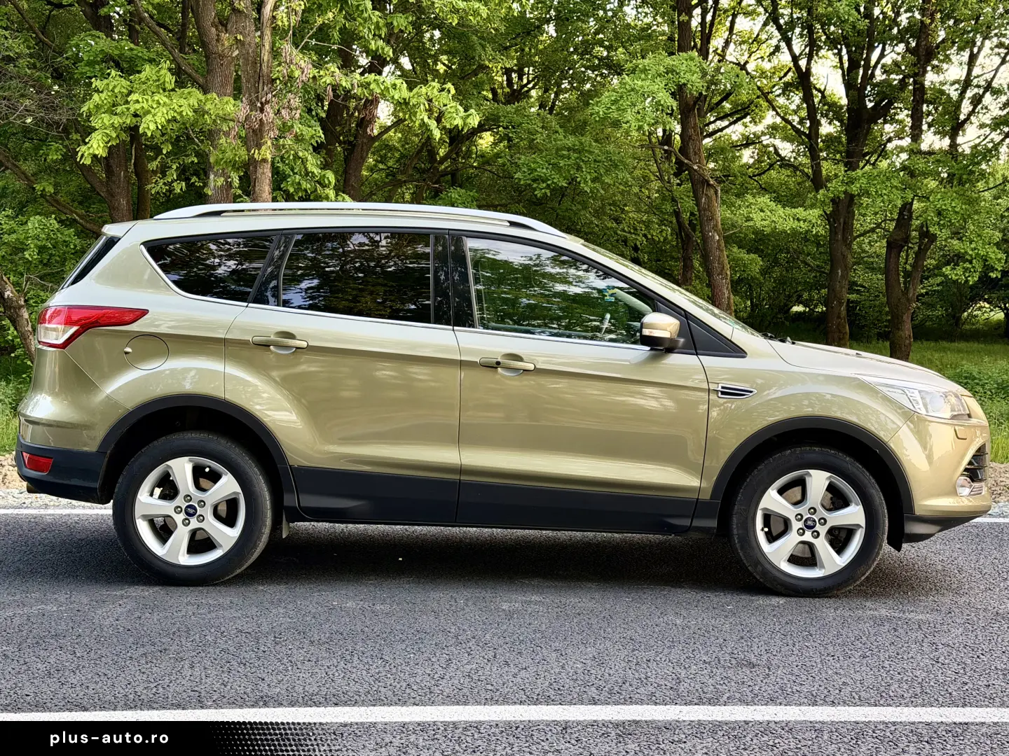FORD KUGA AUTOMAT 4X4