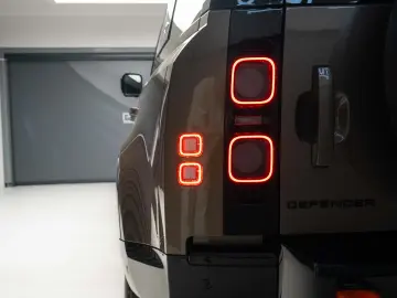 LAND ROVER Defender - Dynamic Winter Pack