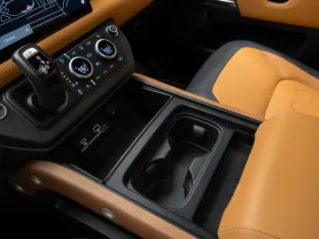 LAND ROVER Defender - Dynamic Winter Pack