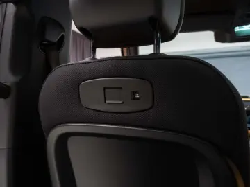 LAND ROVER Defender - Dynamic Winter Pack
