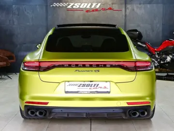 Porsche Panamera 4s
