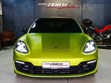 Porsche Panamera 4s