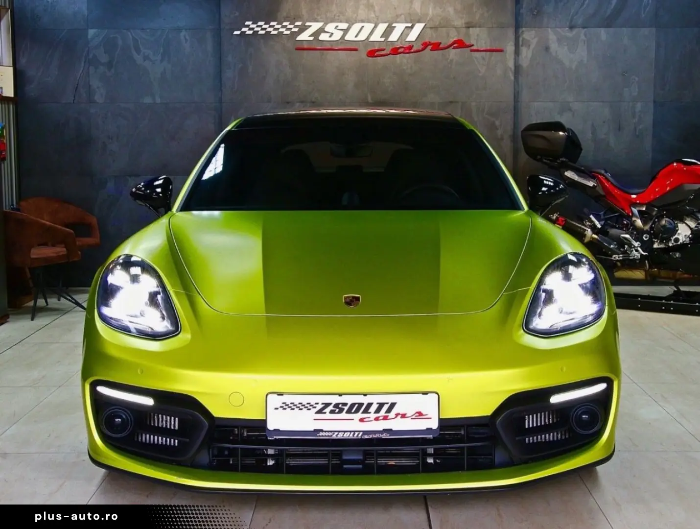 Porsche Panamera 4s