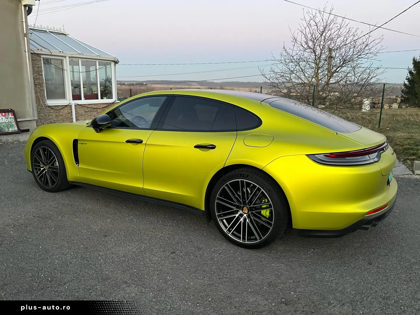 Porsche Panamera 4s