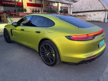 Porsche Panamera 4s
