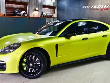 Porsche Panamera 4s