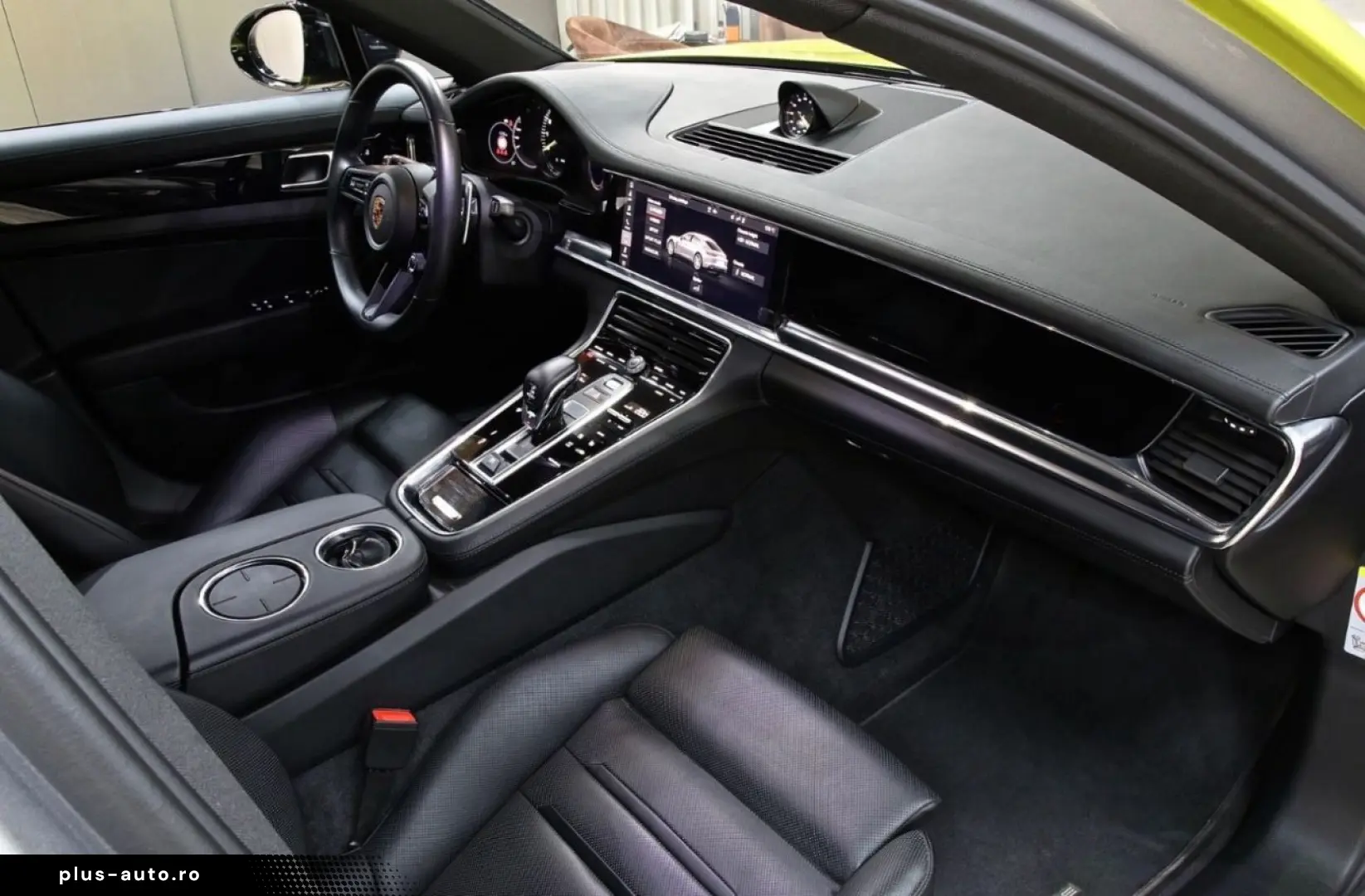 Porsche Panamera 4s