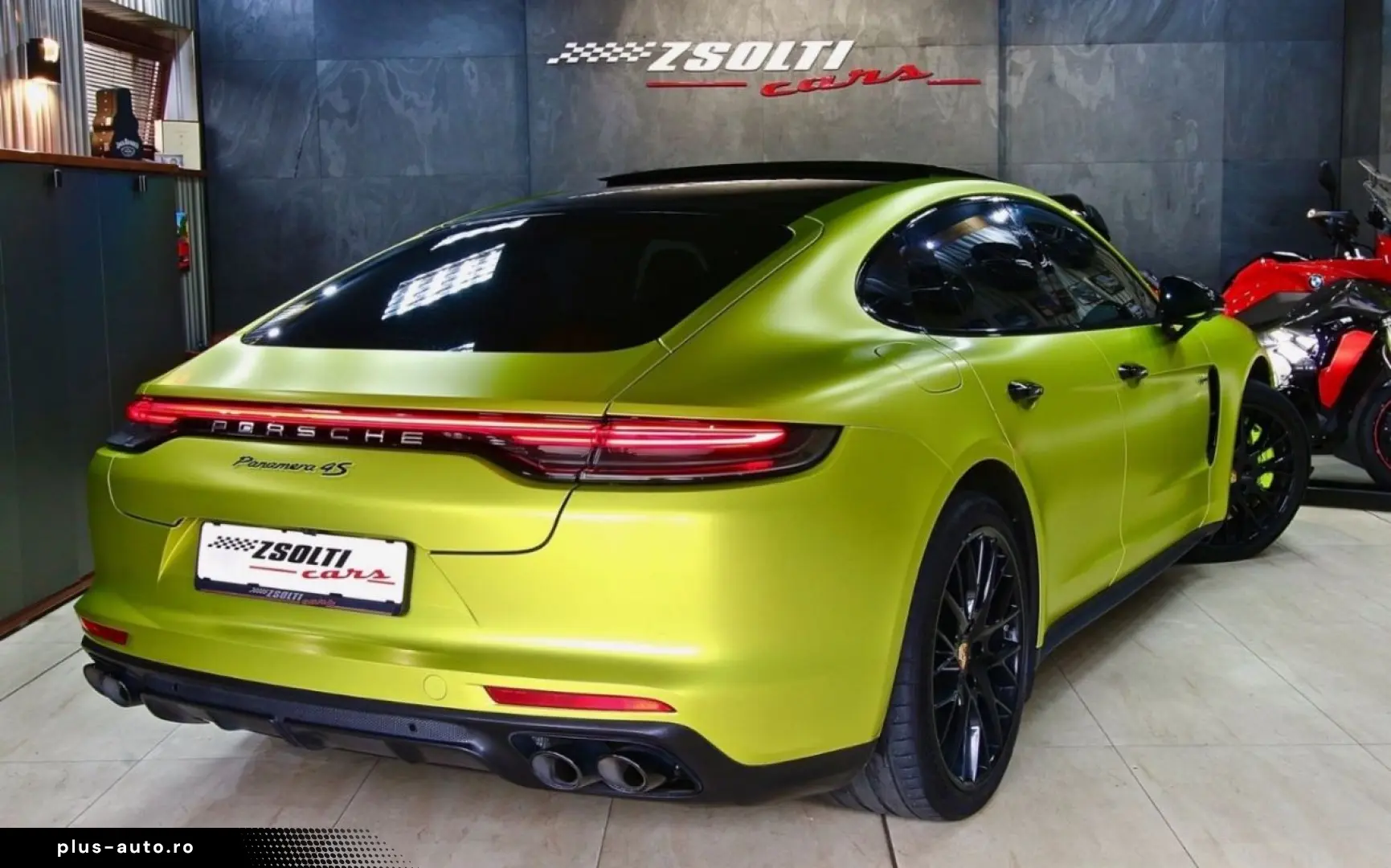 Porsche Panamera 4s