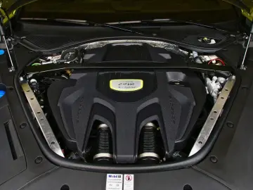 Porsche Panamera 4s