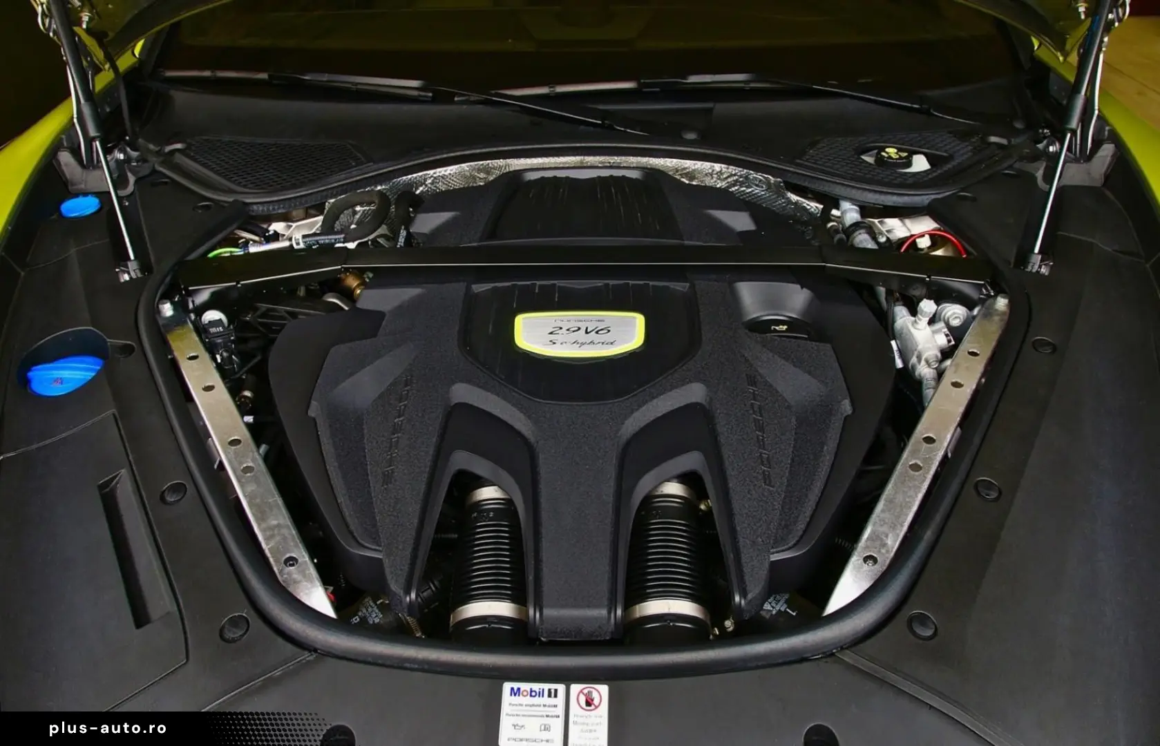 Porsche Panamera 4s
