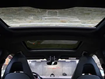 Porsche Panamera 4s
