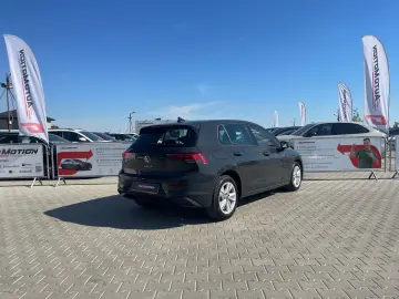 Volkswagen Golf Life 1.0 TSI