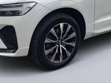VOLVO XC60 Plus Dark Diesel AWD