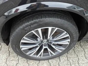 VOLVO XC90 T8  AWD Panorama   360    HUD
