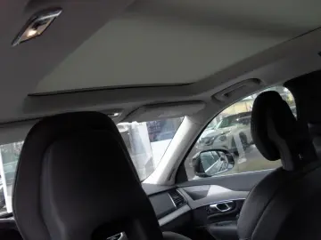 VOLVO XC90 T8  AWD Panorama   360    HUD