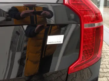 VOLVO XC90 T8  AWD Panorama   360    HUD