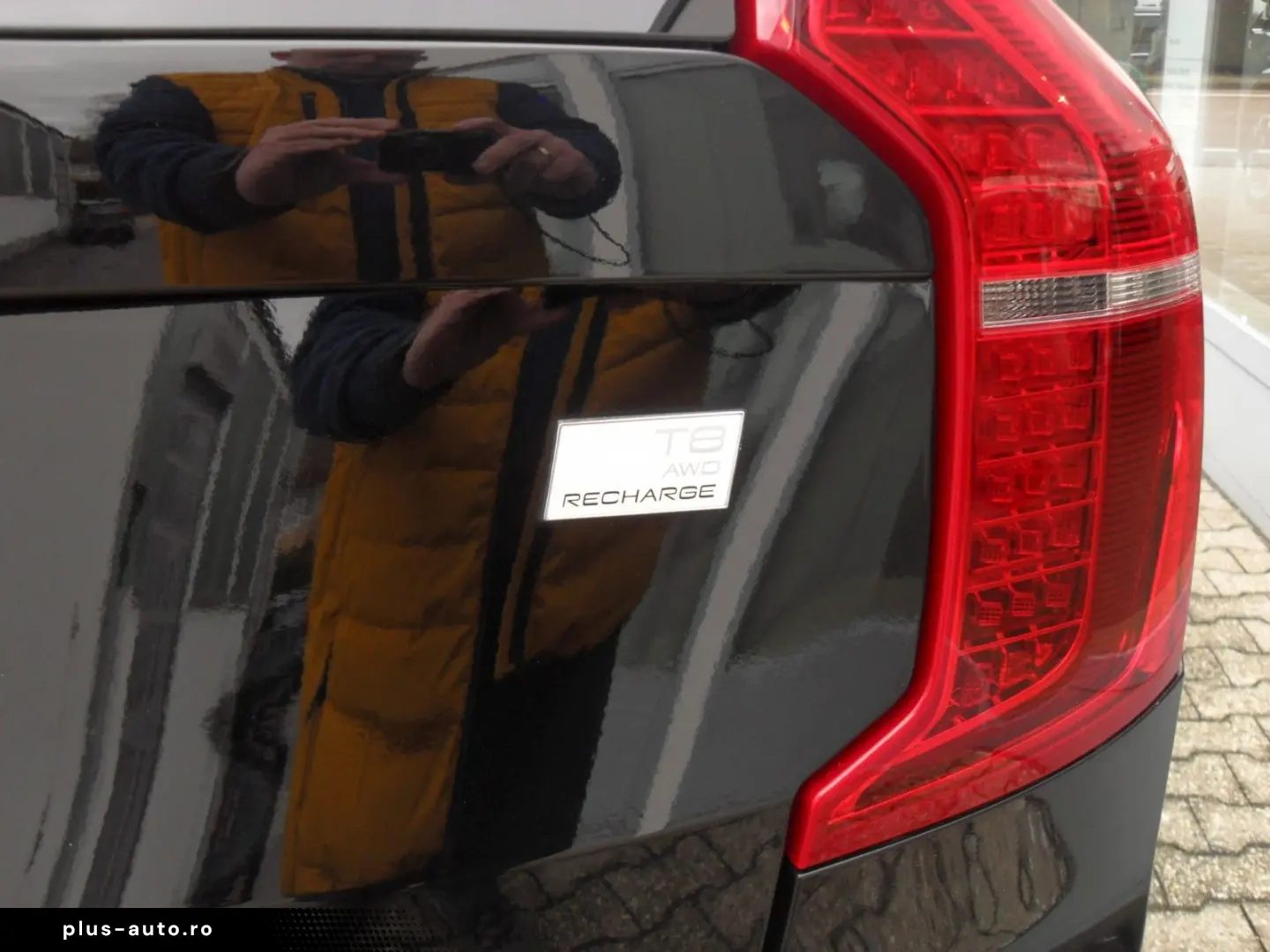 VOLVO XC90 T8  AWD Panorama   360    HUD