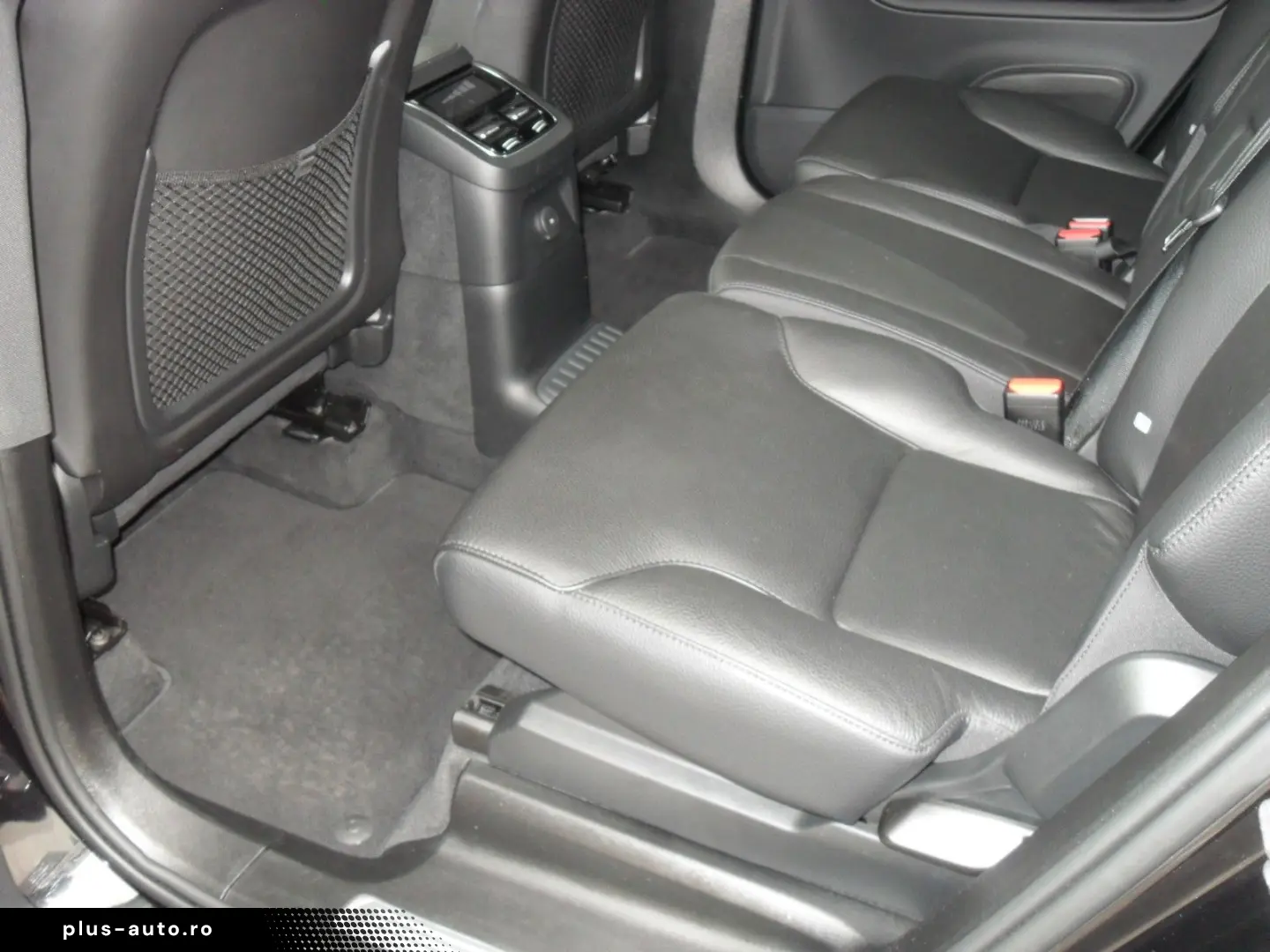 VOLVO XC90 T8  AWD Panorama   360    HUD
