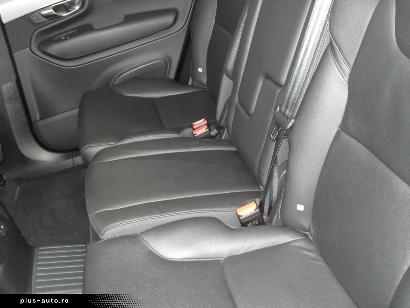 VOLVO XC90 T8  AWD Panorama   360    HUD