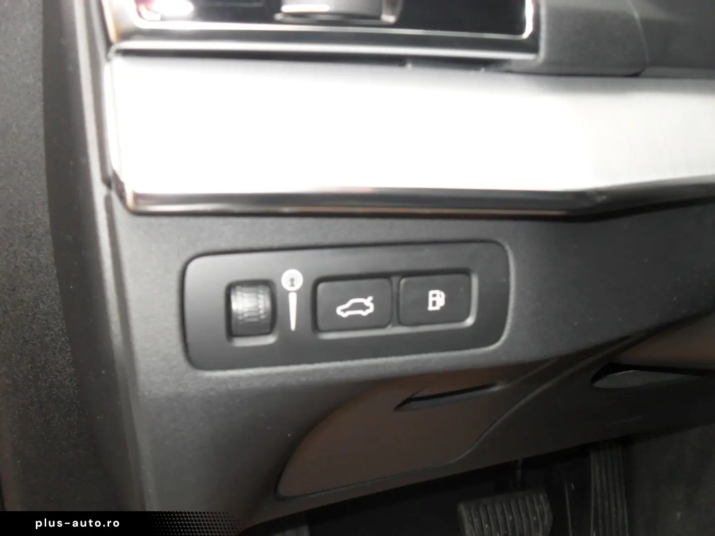 VOLVO XC90 T8  AWD Panorama   360    HUD