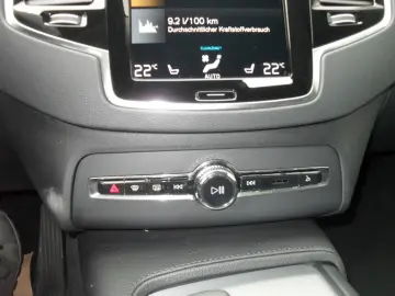 VOLVO XC90 T8  AWD Panorama   360    HUD