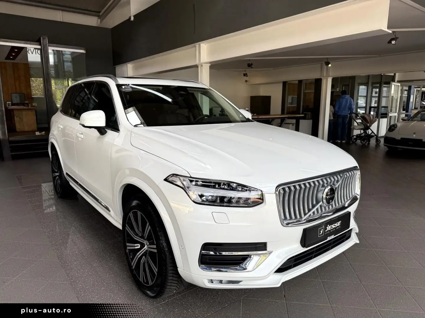 VOLVO XC90 B5 AWD Plus Bright LED Pano ACC 360 H&K 7-S