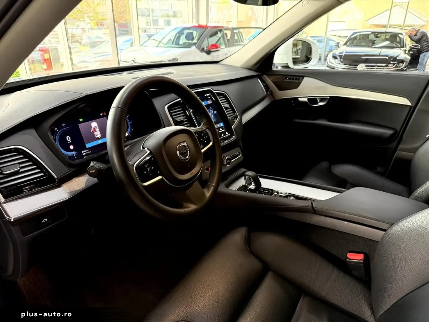 VOLVO XC90 B5 AWD Plus Bright LED Pano ACC 360 H&K 7-S