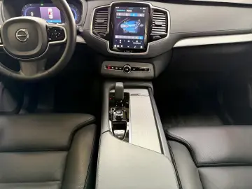 VOLVO XC90 B5 AWD Plus Bright LED Pano ACC 360 H&K 7-S