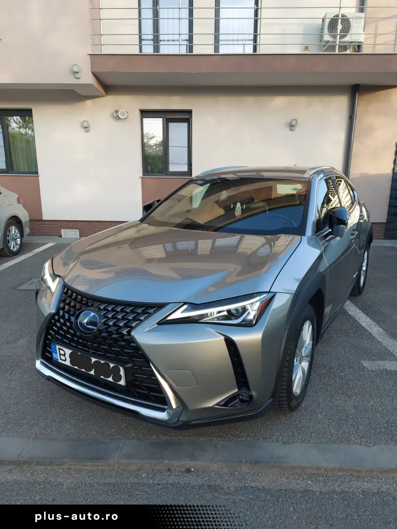 Lexus UX