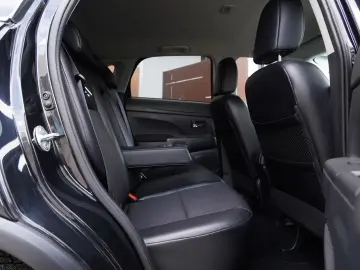 Peugeot 4008