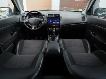 Peugeot 4008