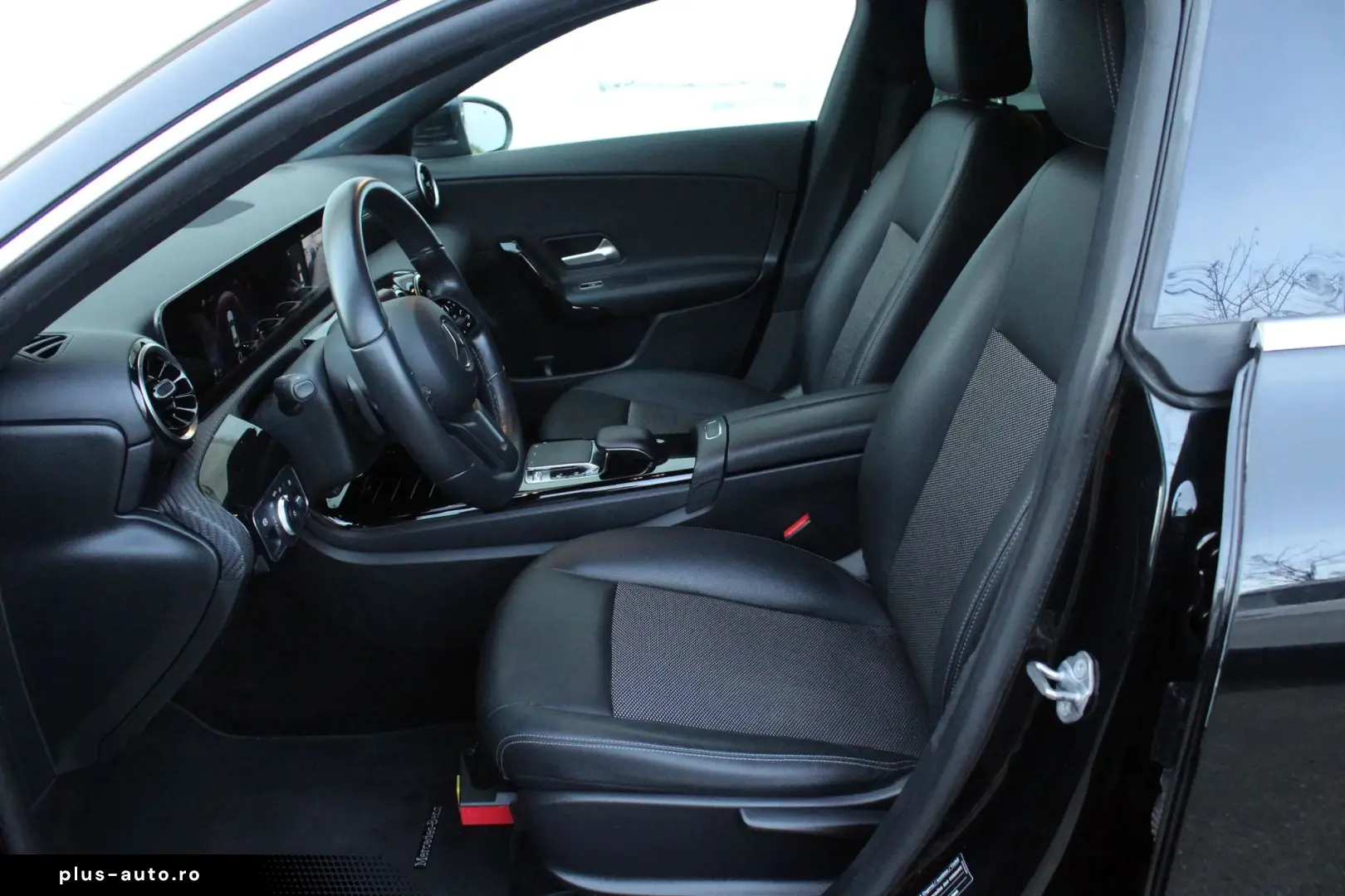 Mercedes-Benz Cla-180