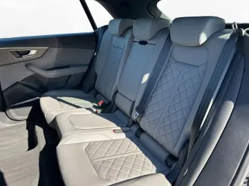 Audi SQ8 Quattro