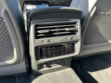 Audi SQ8 Quattro