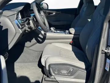Audi SQ8 Quattro