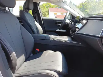 MERCEDES-BENZ E 220 ADVANCED PLUS 360 `KAMERA DISTRONIC