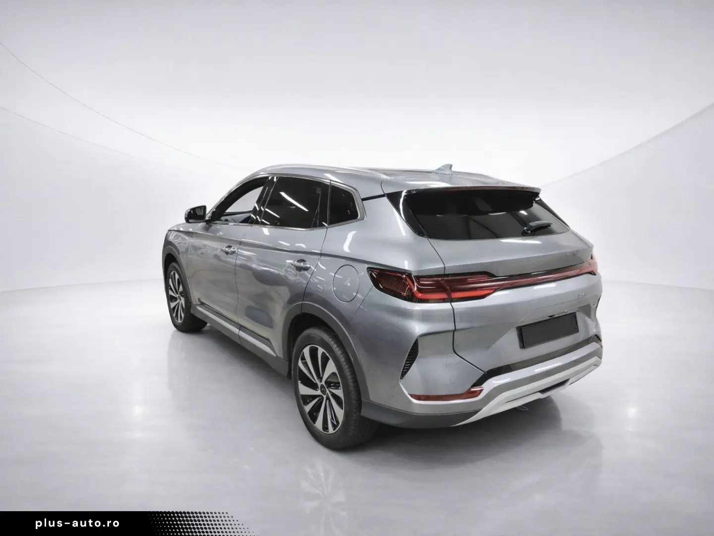 BYD SEAL U DM-i 18.3 kWh FWD Boost 360  ACC Pano WPU