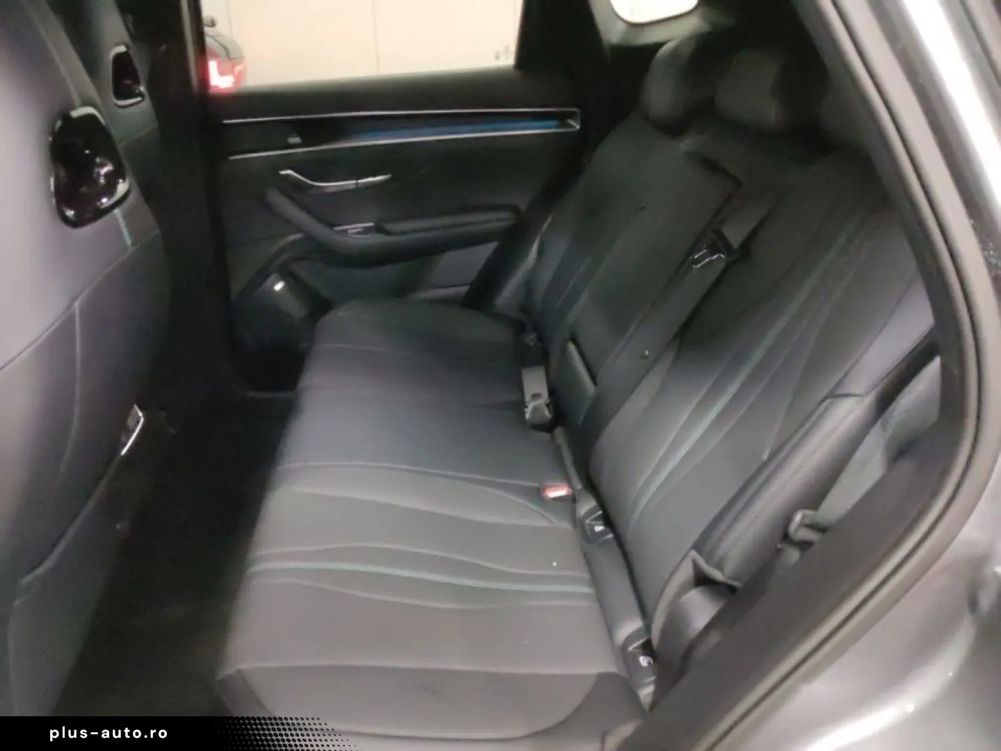 BYD SEAL U DM-i 18.3 kWh FWD Boost 360  ACC Pano WPU