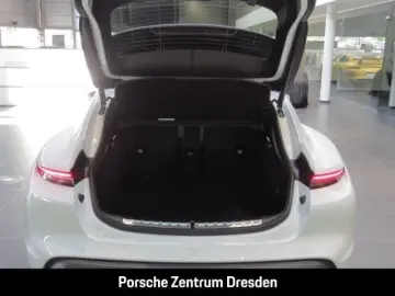 PORSCHE Taycan Sport Turismo    BOSE®   Matrix   ACC   L