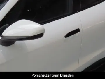PORSCHE Taycan Sport Turismo    BOSE®   Matrix   ACC   L