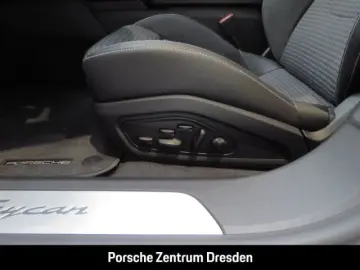 PORSCHE Taycan Sport Turismo    BOSE®   Matrix   ACC   L