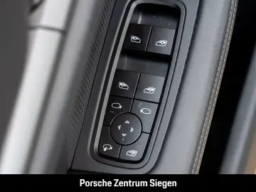 PORSCHE Taycan Sport Turismo Pano Bose HD-Matrix Surroun