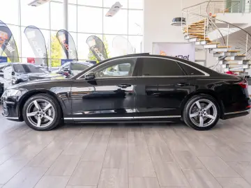 Audi A8 55 TFSI quattro tiptronic