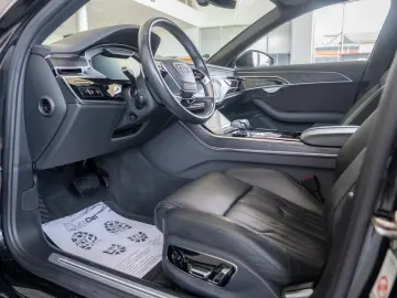 Audi A8 55 TFSI quattro tiptronic