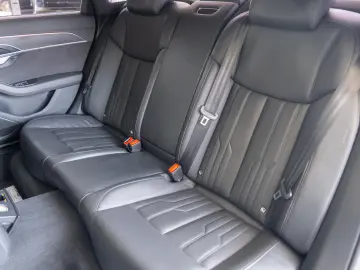 Audi A8 55 TFSI quattro tiptronic