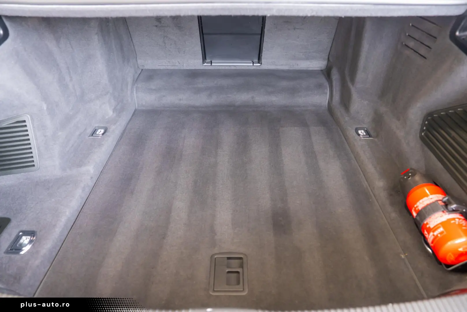 Audi A8 55 TFSI quattro tiptronic