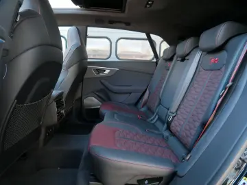 AUDI RSQ8 Performance 4.0 TFSI Pano 305 B&O Keramik