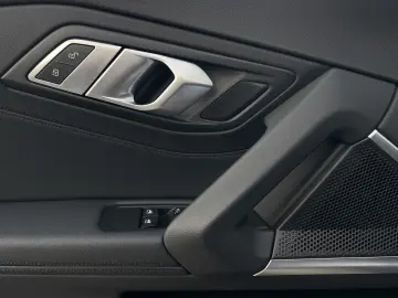 BMW Z4 sDrive20i Automatik Leder  M AERODYNAMIKPAKET