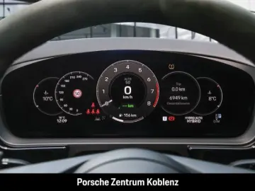 PORSCHE Cayenne E-Hybrid Coupe